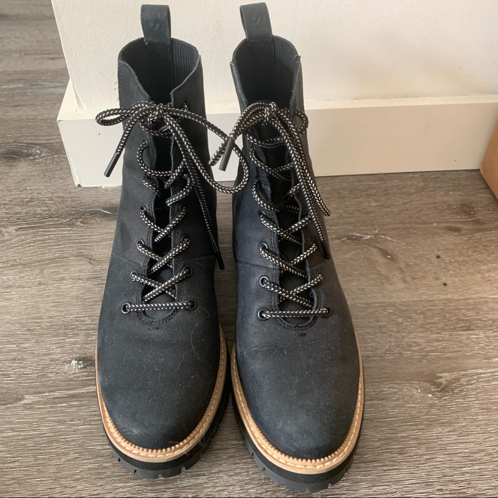 TOMS Frankie Boot- Like New!